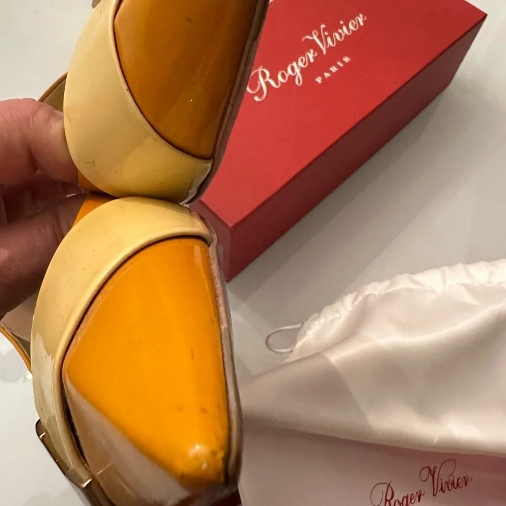 Roger Vivier ballerina flat. Color - mustard/yellow with crème. Size 40/10 - Picture 8 of 8